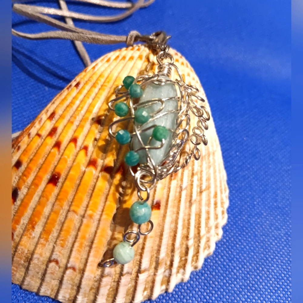 Silver Copper Wire Amazonite Pendant Necklace - image 3
